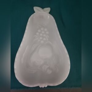 Hazel Atlas Milk Glass Fruit Dish